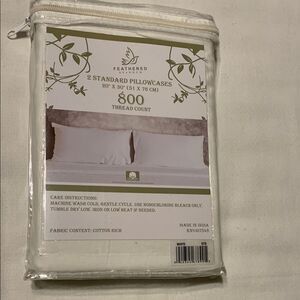 800 Thread Count Standard Pillow cases. Your choice: white or silver